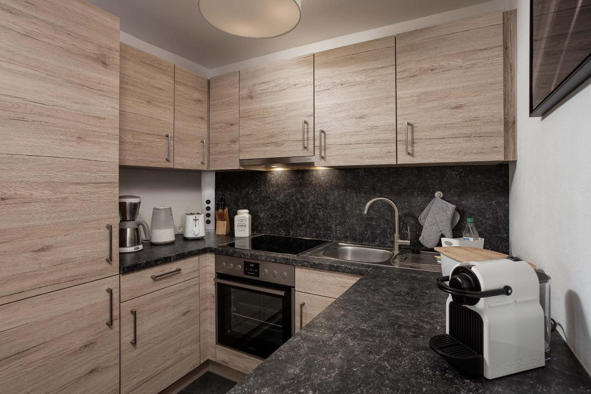 Alpine View Apartment *